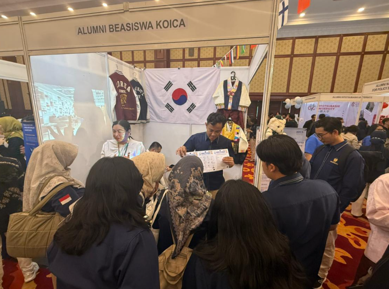 Tentang KOSA